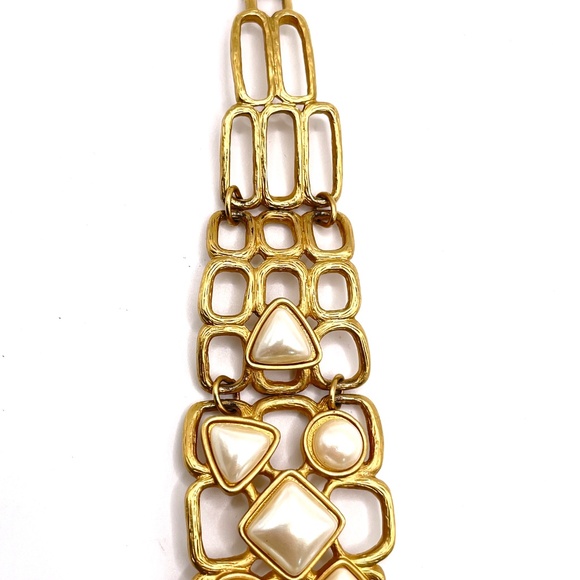 Vintage Avon Bracelet 8" Gold Tone Faux Pearl Statement 70`s - Picture 6 of 16